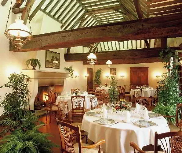 Hotel The Originals Du Commerce Laval Est Hotel Vaiges